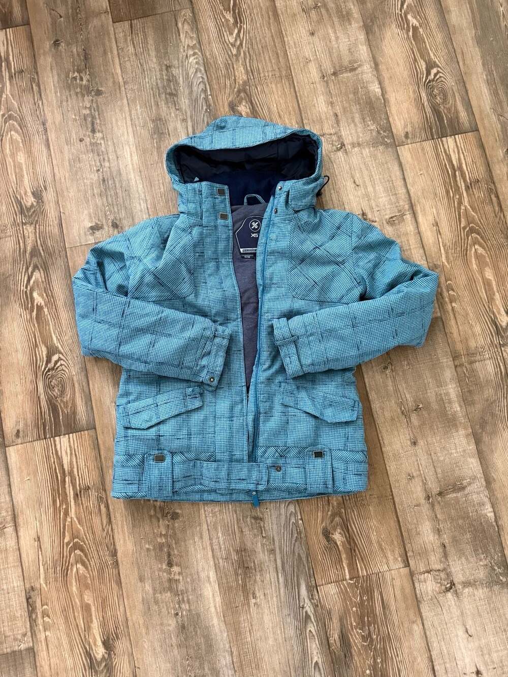 Powder Room X5 Women's Blue Plaid Ski and Snowboard Jacket